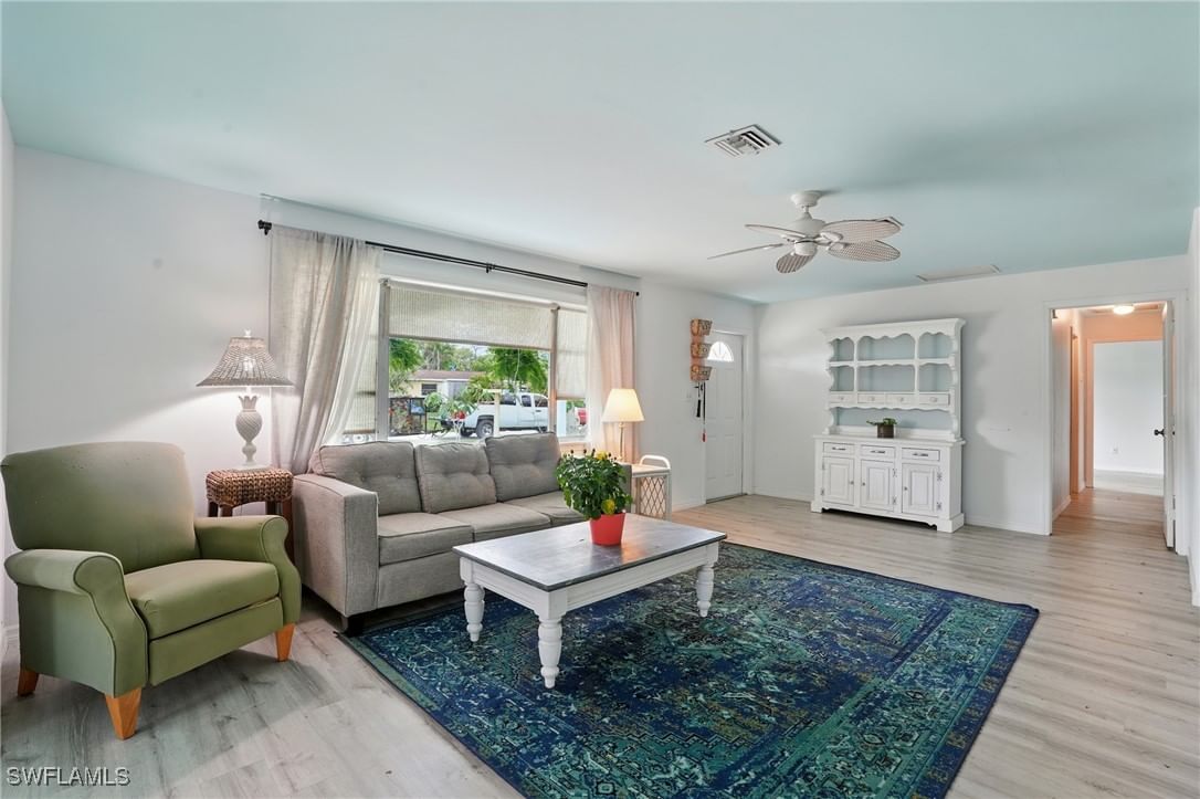 4011 Coconut Circle S, Naples, FL 34104 photo 3
