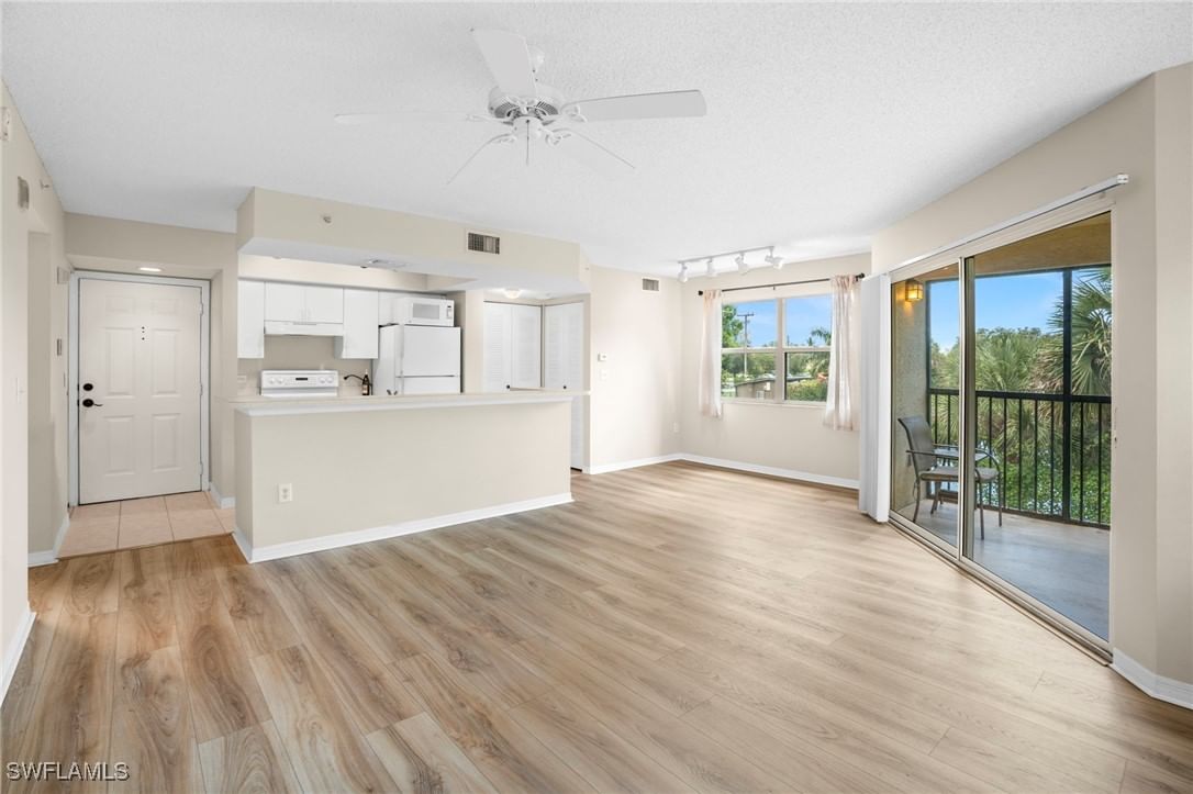 8851 Colonnades Court W #128, Bonita Springs, FL 34135 photo 3