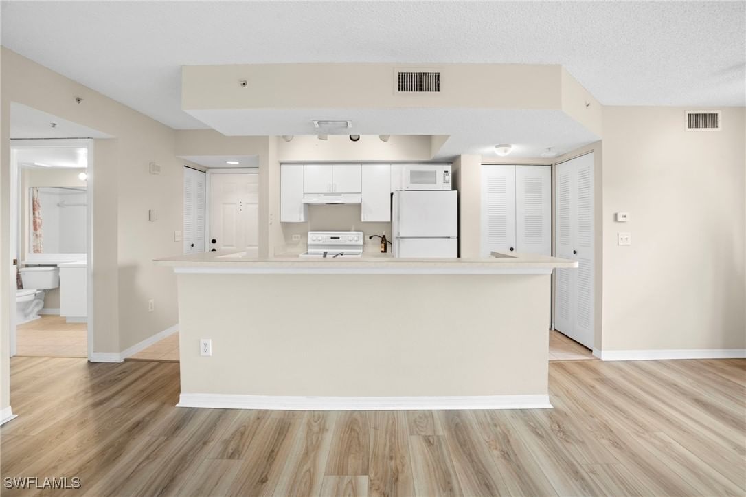 8851 Colonnades Court W #128, Bonita Springs, FL 34135 photo 5