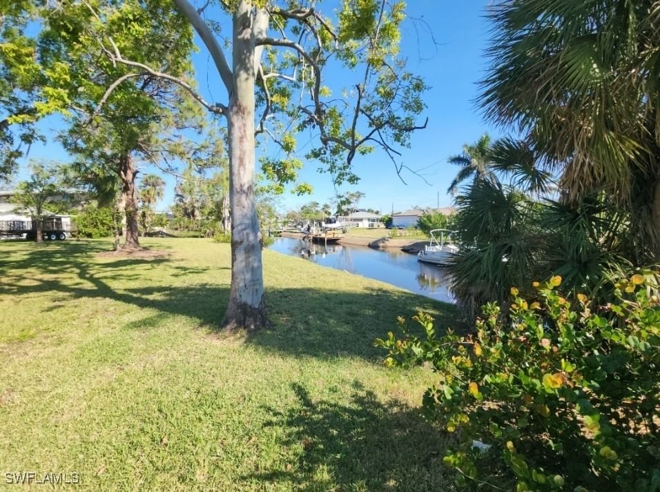6477 Park Road, Fort Myers, FL 33908 photo 2