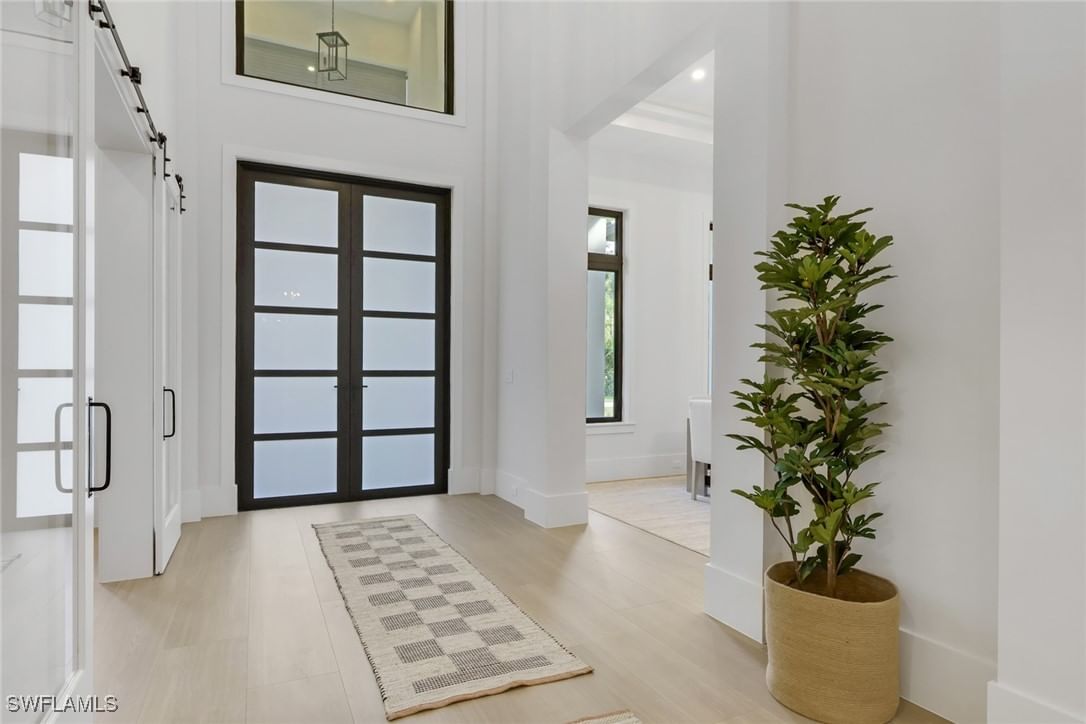 5174 Sycamore Drive, Naples, FL 34119 photo 3