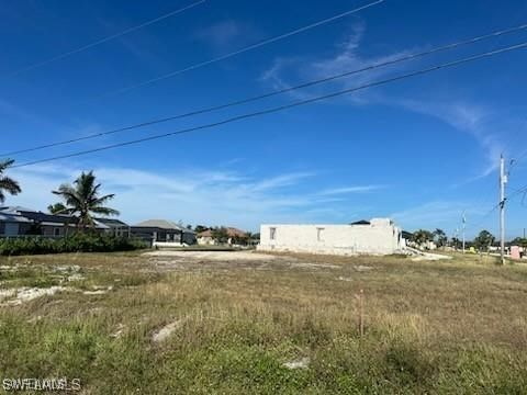 2300 NW 38th Place, Cape Coral, FL 33993 photo 5