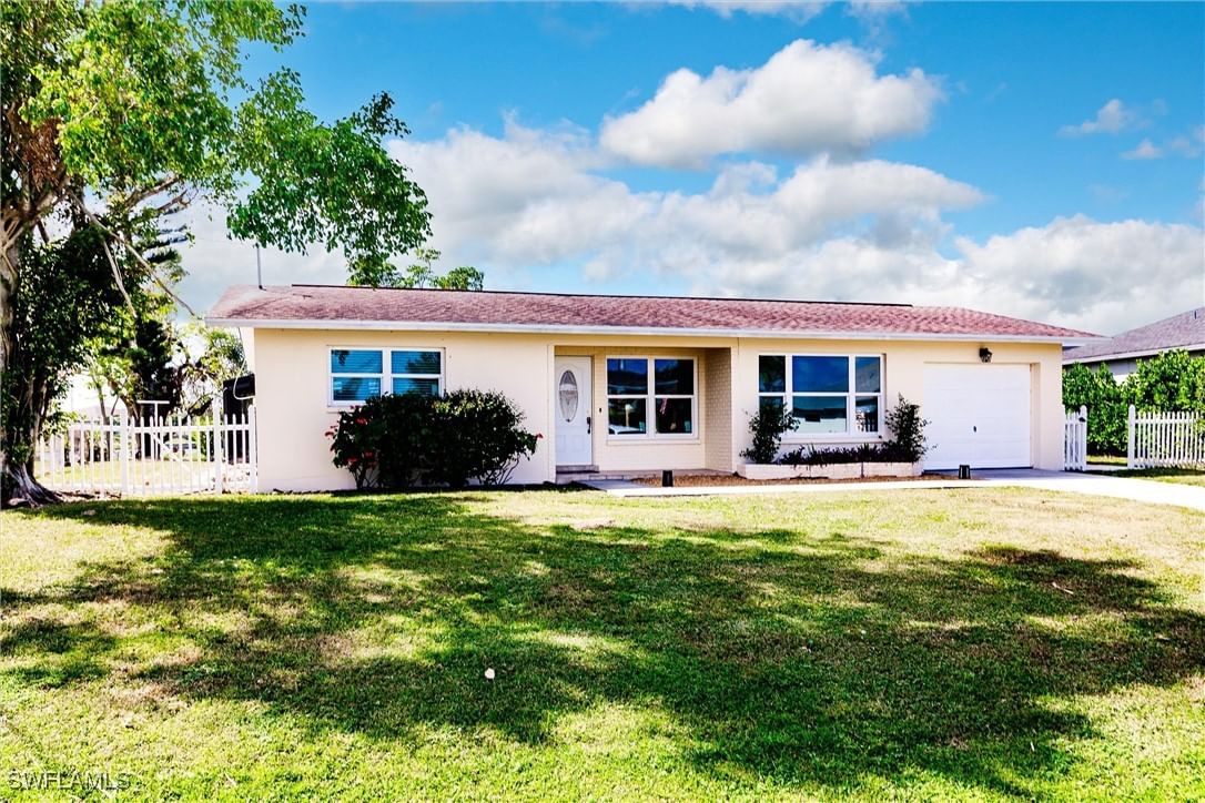 3042 SW 10th Place, Cape Coral, FL 33914 photo 3