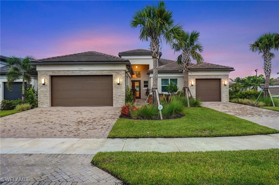 12068 Azalea Way, Naples, FL 34120 photo 2