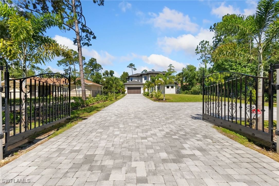 2227 21st Street SW, Naples, FL 34117 photo 4