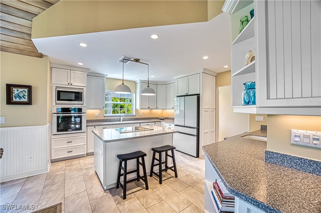 5438 Shearwater Drive, Sanibel, FL 33957 photo 5