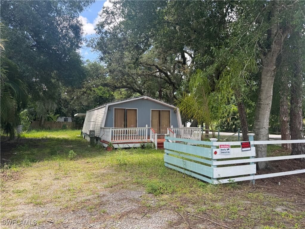 1349 Shawnee Avenue, Labelle, FL 33935 photo 2