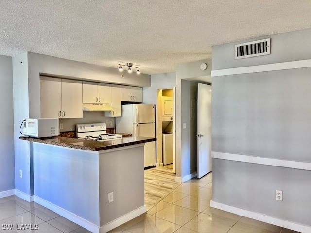 1185 Wildwood Lakes Boulevard #101, Naples, FL 34104 photo 2