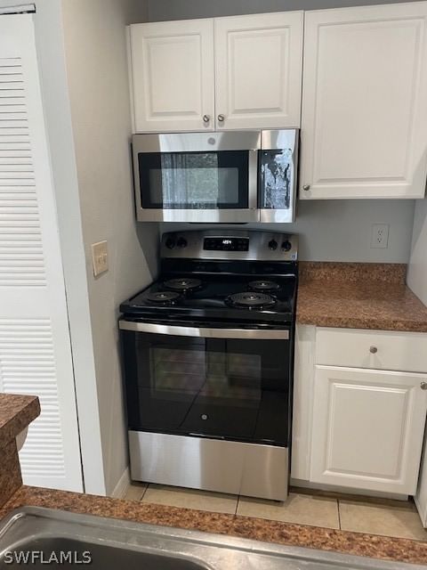 124 Santa Clara Drive #15, Naples, FL 34104 photo 4
