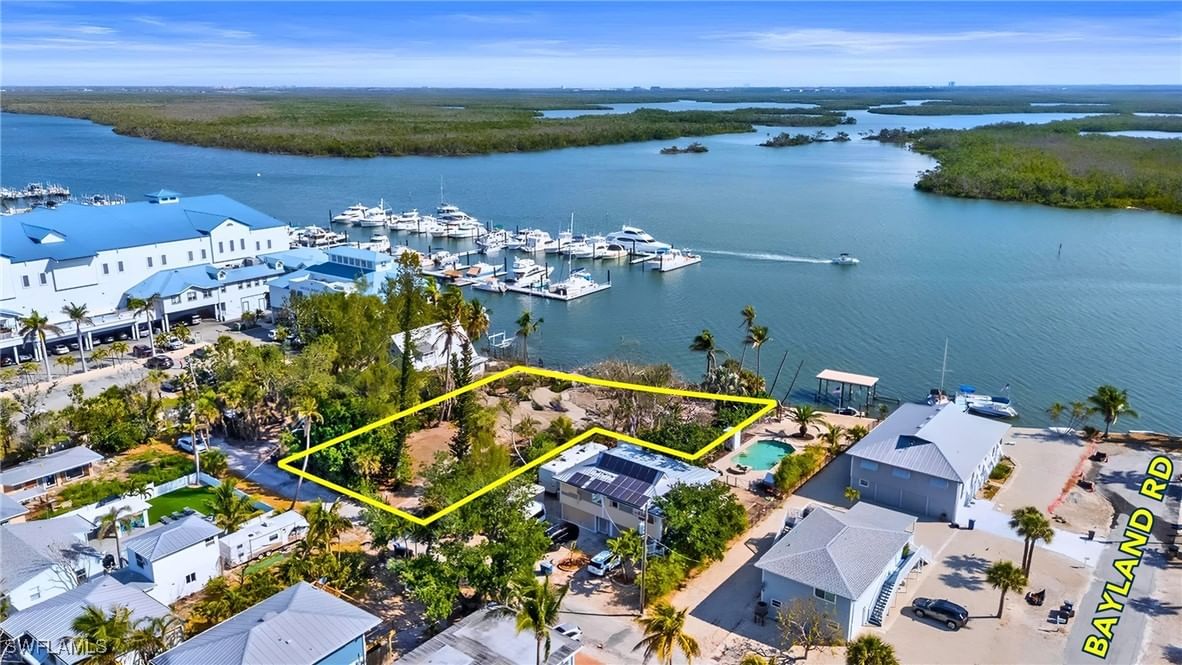 4851 Dolphin Lane, Fort Myers Beach, FL 33931 photo 4