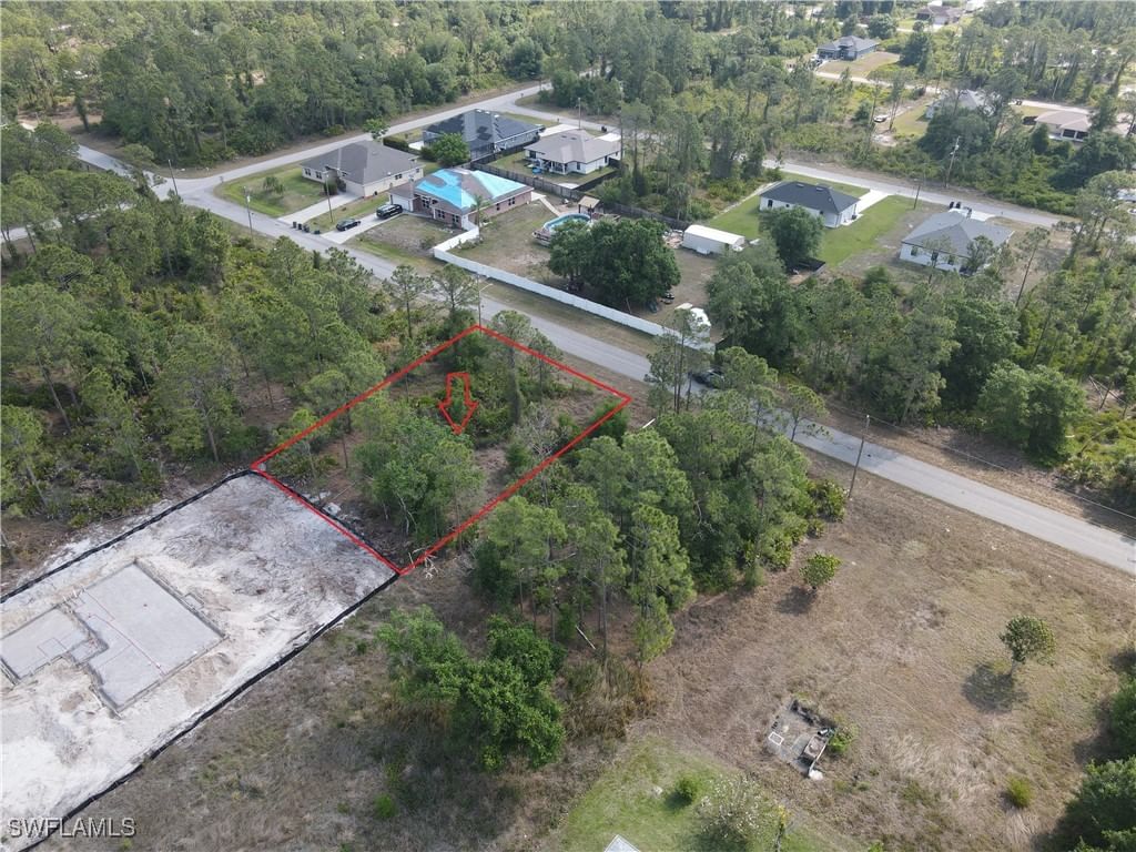 236 Nashville Avenue S, Lehigh Acres, FL 33974 photo 4