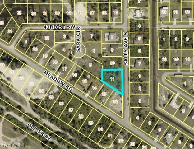 4308 Sally Avenue S, Lehigh Acres, FL 33976 photo 2