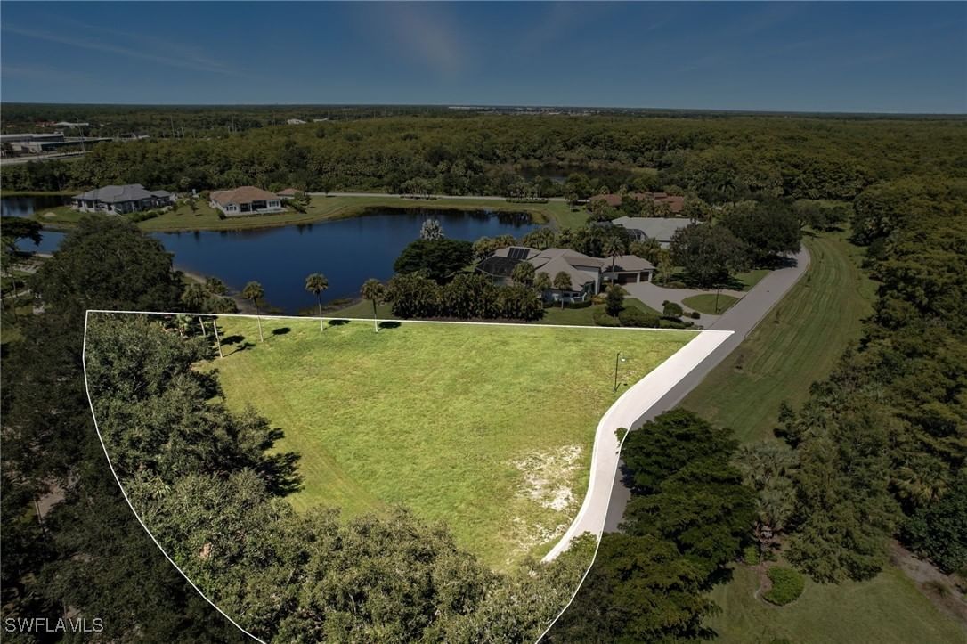 11242 Five Oaks Lane, Naples, FL 34120 photo 2