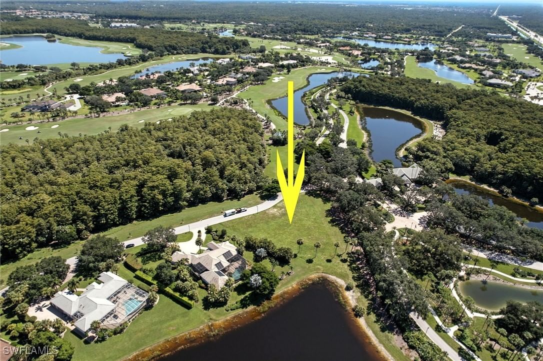 11242 Five Oaks Lane, Naples, FL 34120 photo 4