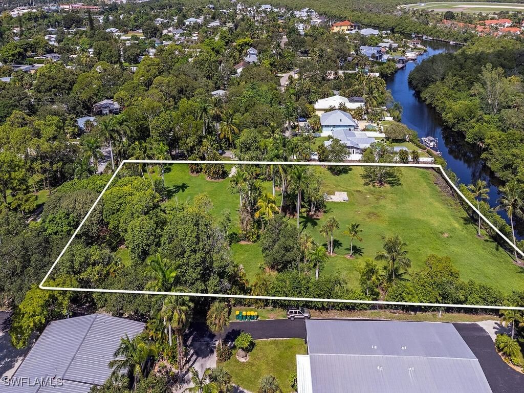 2505 ESTEY Avenue, Naples, FL 34104 photo 5