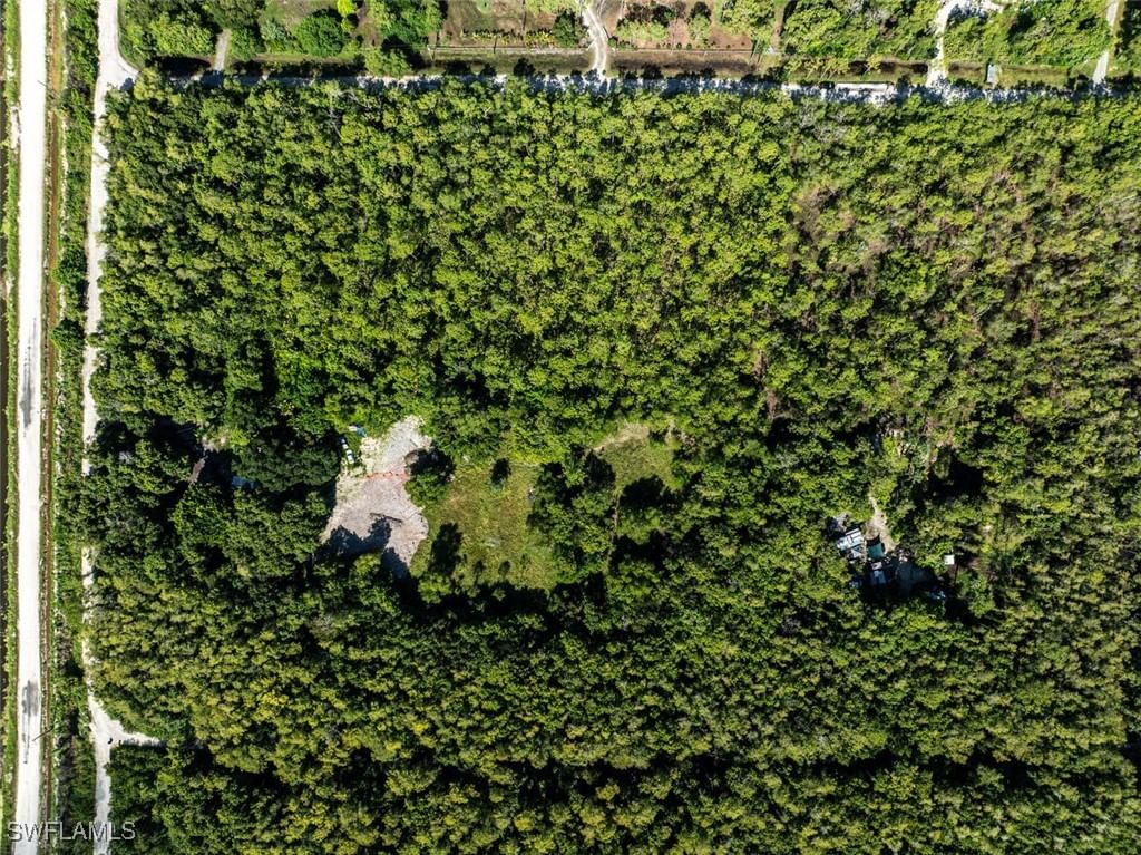 001 SUNNYGROVE Avenue, Naples, FL 34114 photo 2