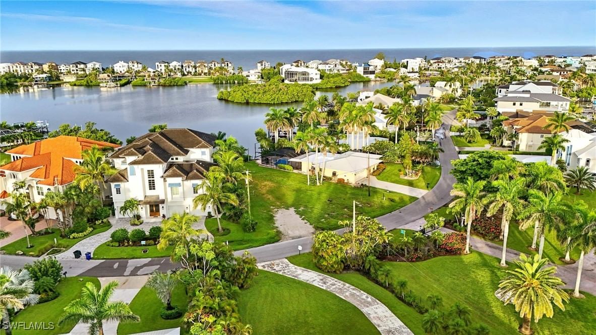 26815 McLaughlin Boulevard, Bonita Springs, FL 34134 photo 5
