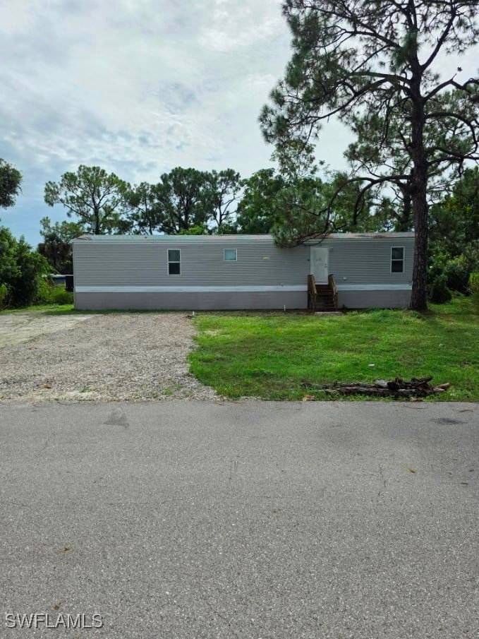 8385 Marx Drive, North Fort Myers, FL 33917 photo 2