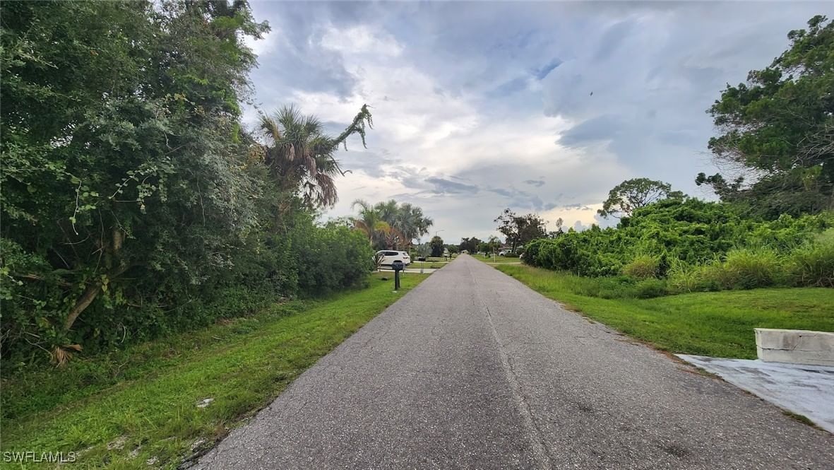 Venetia Avenue, North Port, FL 34287 photo 2
