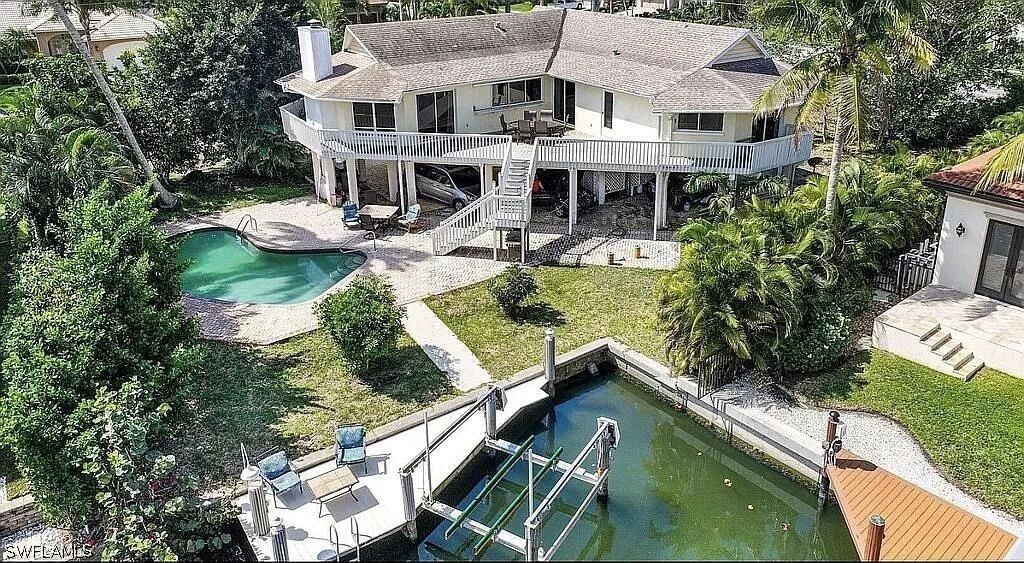 1800 Woodbine Court, Marco Island, FL 34145 photo 2