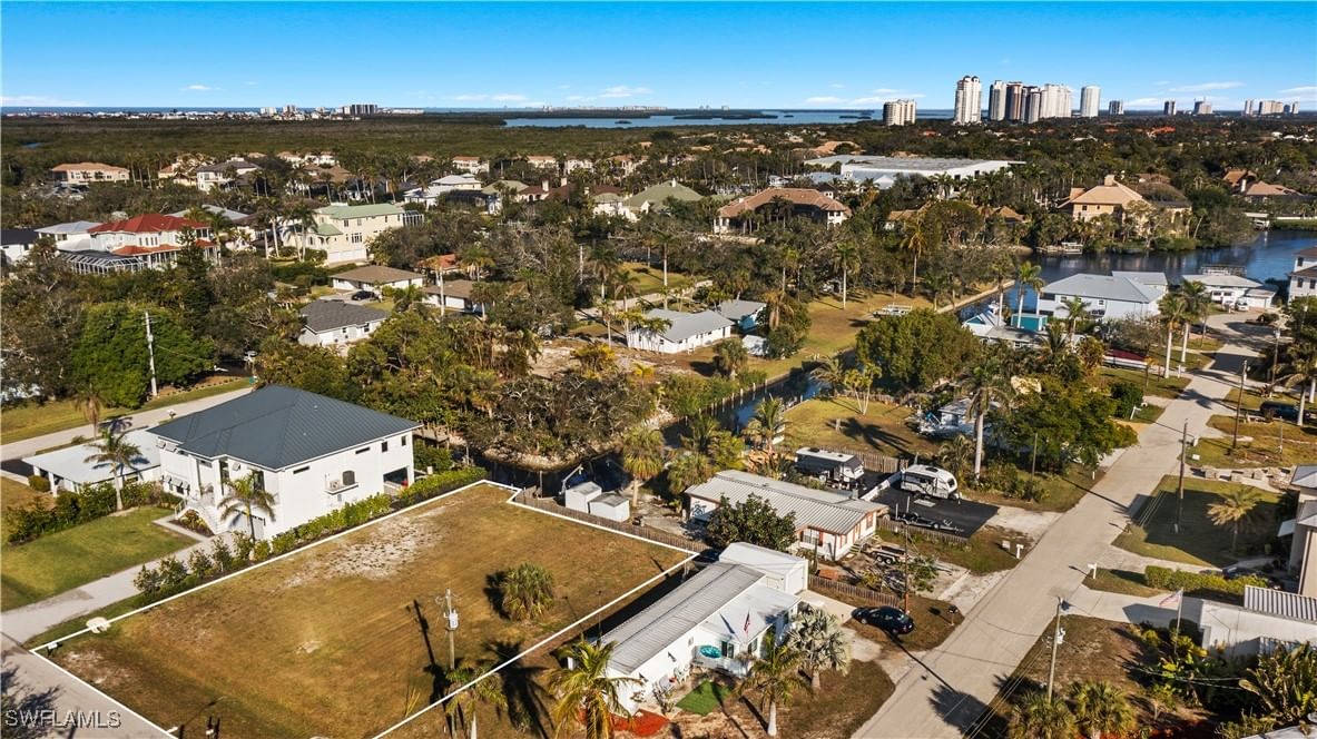 4460 Tarpon Avenue, Bonita Springs, FL 34134 photo 3