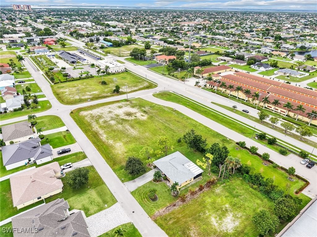 4441 Chiquita Boulevard S, Cape Coral, FL 33914 photo 5