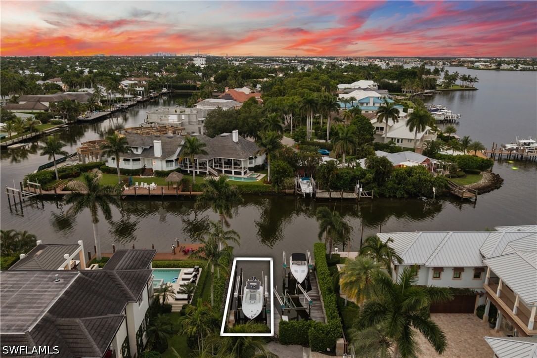 2131 Marina Drive, Naples, FL 34102 photo 3