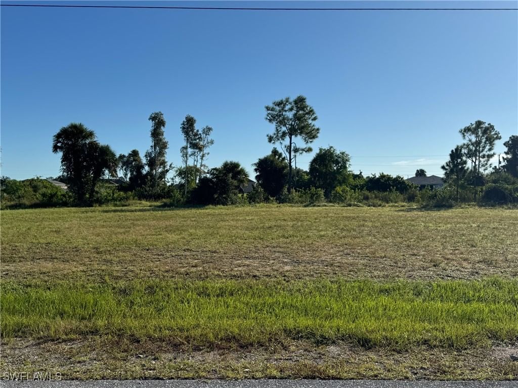 3745 NE 14th Place, Cape Coral, FL 33909 photo 2