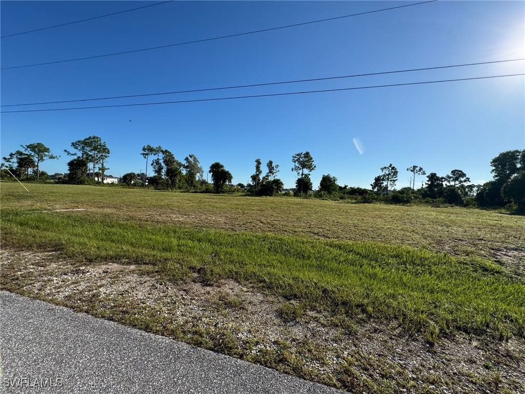 3745 NE 14th Place, Cape Coral, FL 33909 photo 3