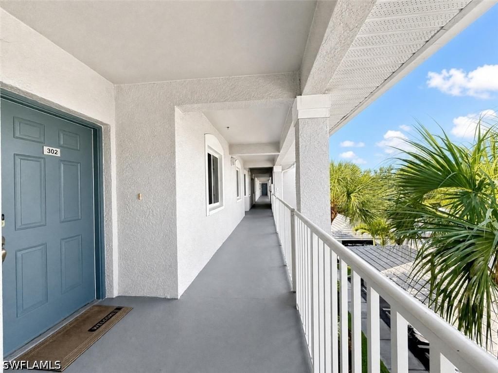 7811 Regal Heron Circle #302, Naples, FL 34104 photo 3