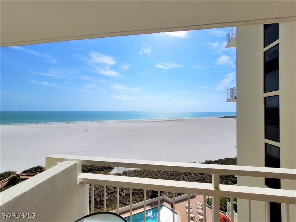 180 Seaview Court #901, Marco Island, FL 34145 photo 5