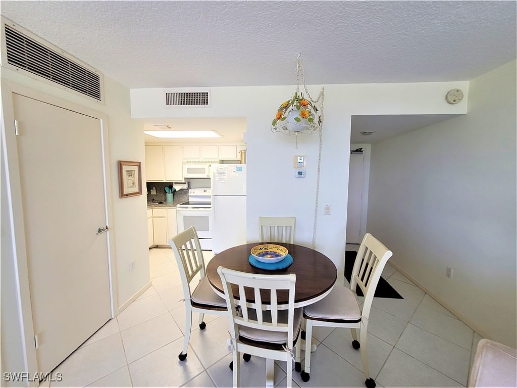 180 Seaview Court #714, Marco Island, FL 34145 photo 2