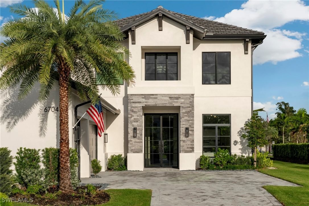 6704 Newport Road, Naples, FL 34109 photo 3