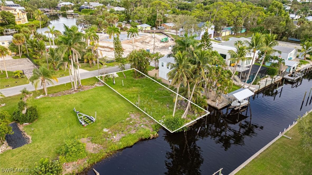 27563 Big Bend Road, Bonita Springs, FL 34134 photo 2