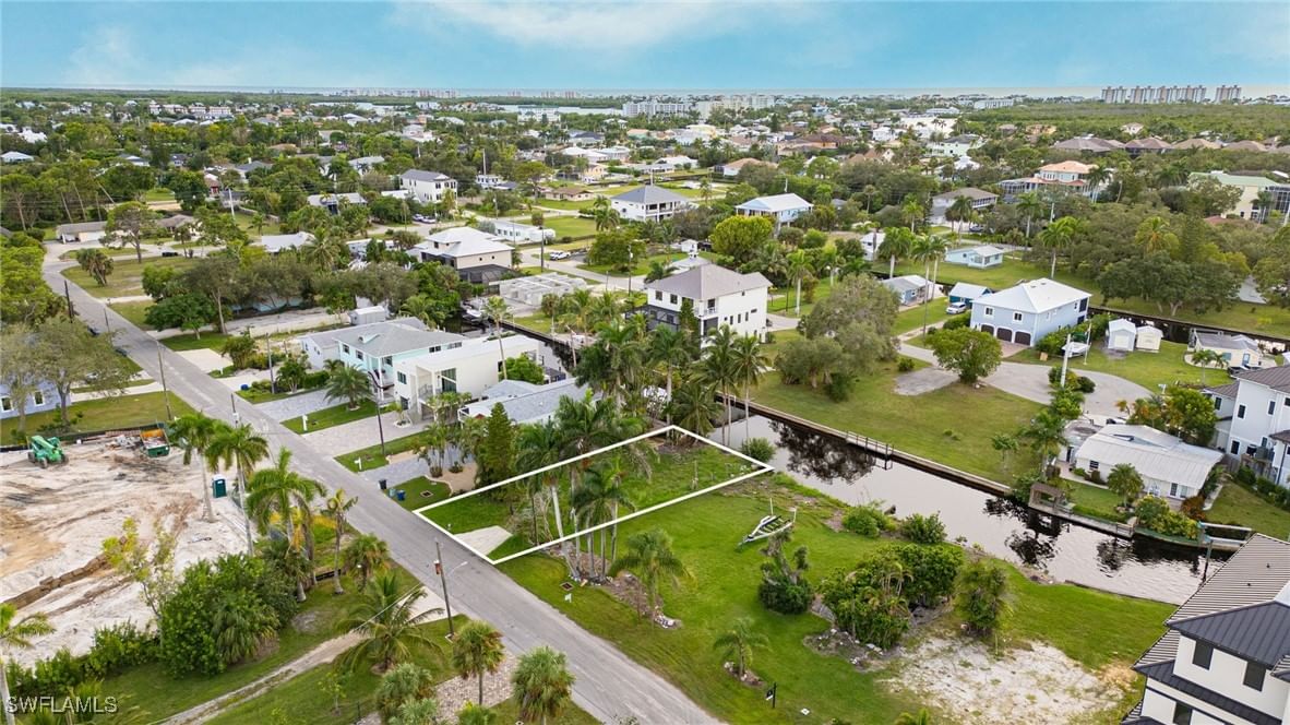 27563 Big Bend Road, Bonita Springs, FL 34134 photo 4