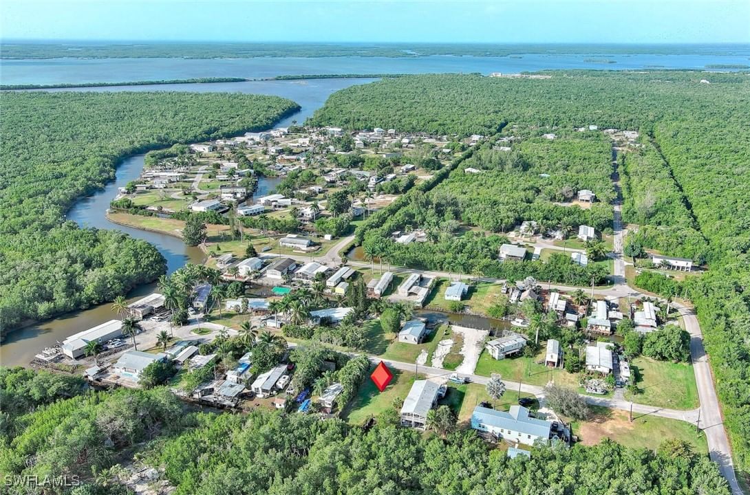 6 Spoonbill Avenue, Everglades City, FL 34139 photo 3