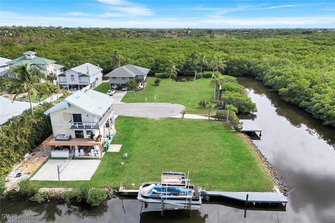 1277 Grand Canal Drive, Naples, FL 34110 photo 2