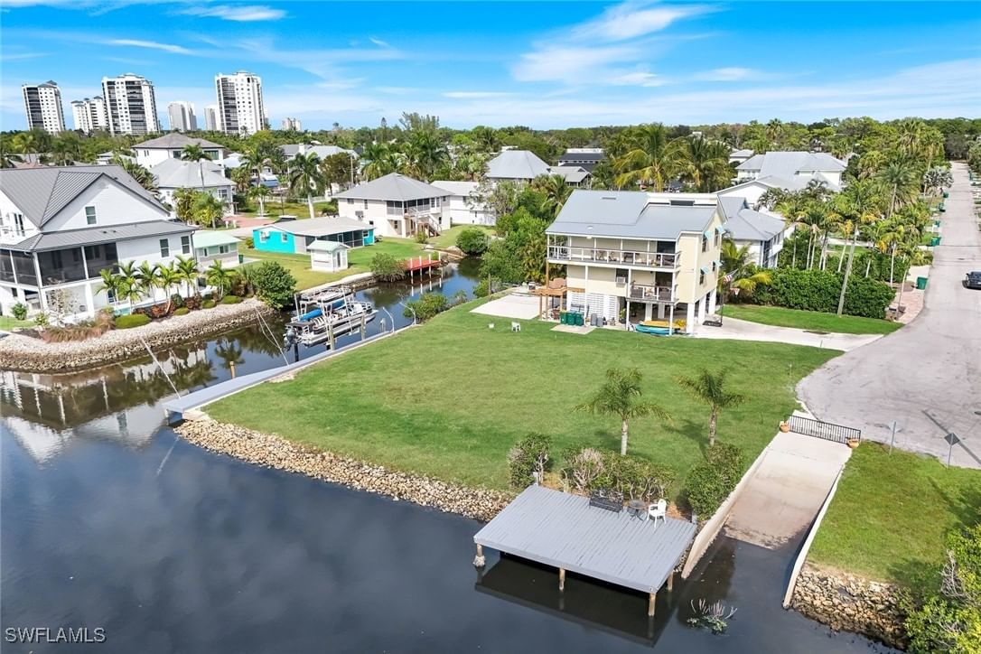 1277 Grand Canal Drive, Naples, FL 34110 photo 3