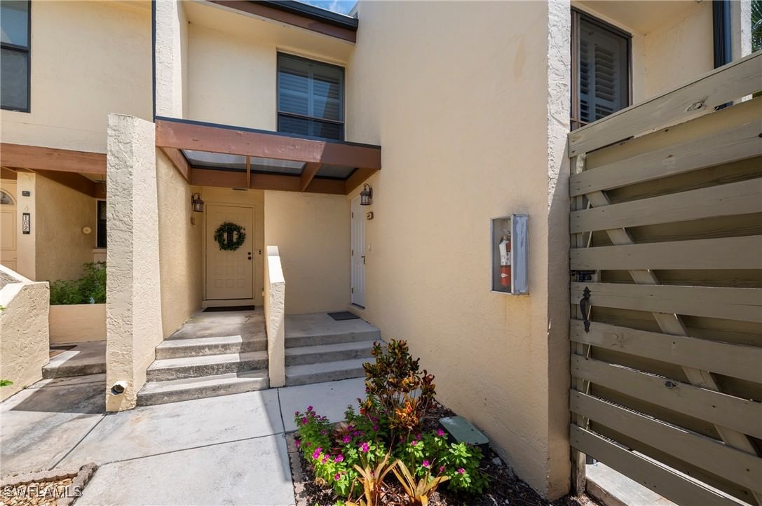8765 Lateen Lane #203, Fort Myers, FL 33919 photo 2