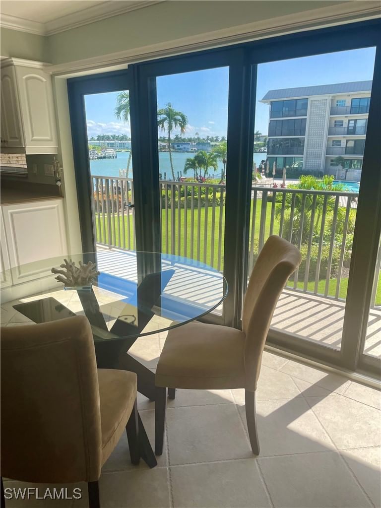 3200 Gulf Shore Blvd N #204, Naples, FL 34103 photo 3