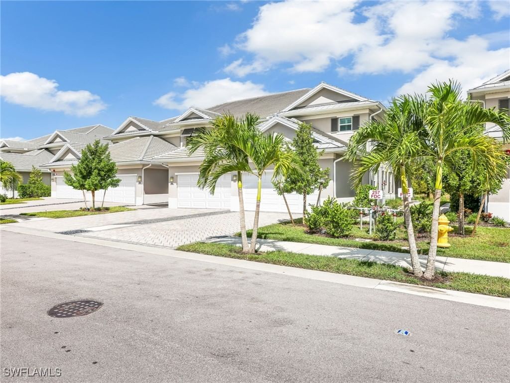 257 Indies Dr E Dr #102, Naples, FL 34114 photo 2