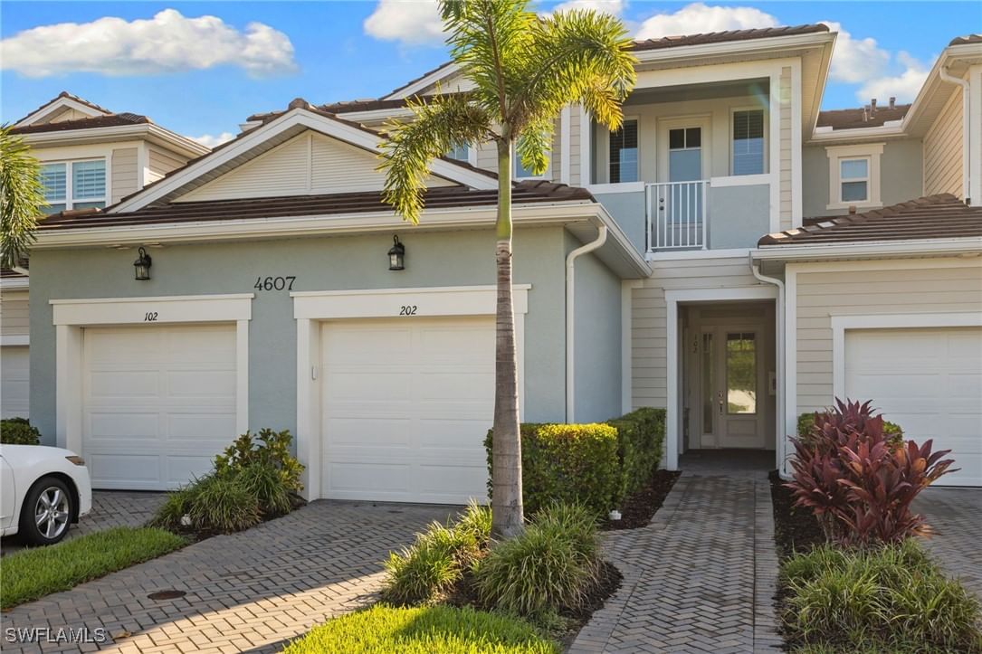 4607 Arboretum Circle #202, Naples, FL 34112 photo 2