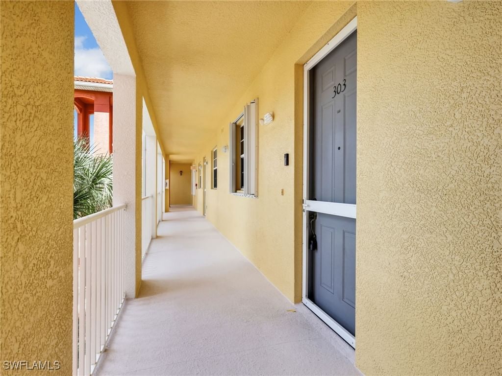 6824 Sterling Greens Place #3303, Naples, FL 34104 photo 5