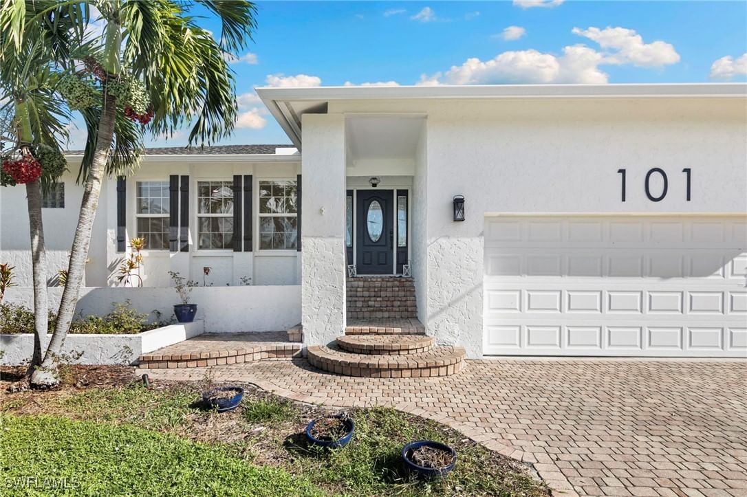 101 San Salvador Street, Naples, FL 34113 photo 2