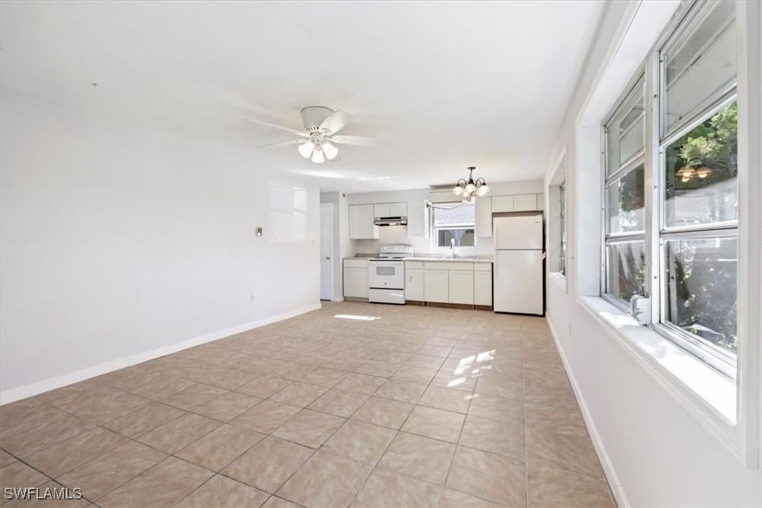 681/683 95th Avenue N, Naples, FL 34108 photo 4
