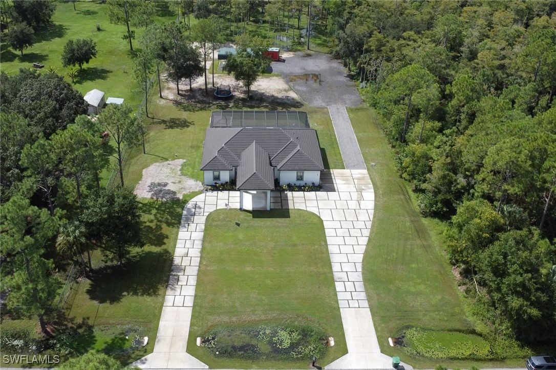 62 35th Avenue NE, Naples, FL 34120 photo 2