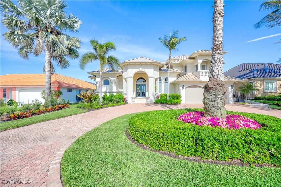 447 Egret Avenue, Naples, FL 34108 photo 4