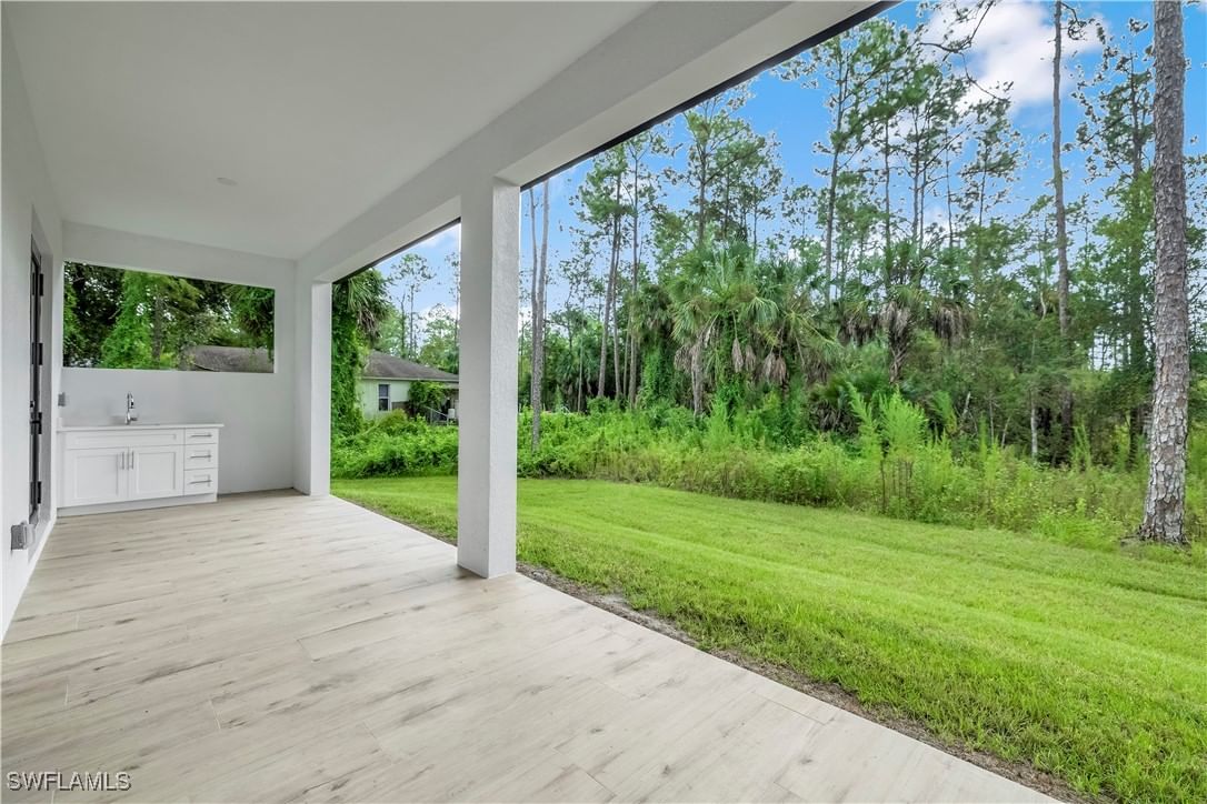2668 39th Ave NE Ave, Naples, FL 34120 photo 2