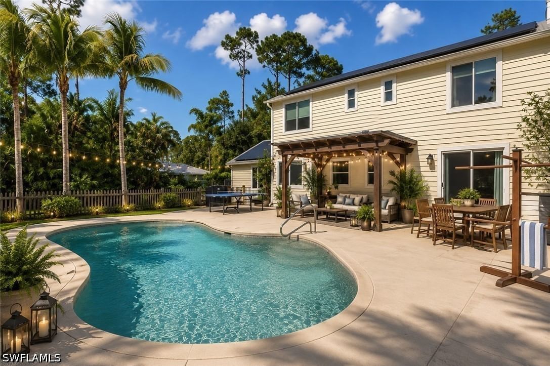 5092 Boxwood Way, Naples, FL 34116 photo 3