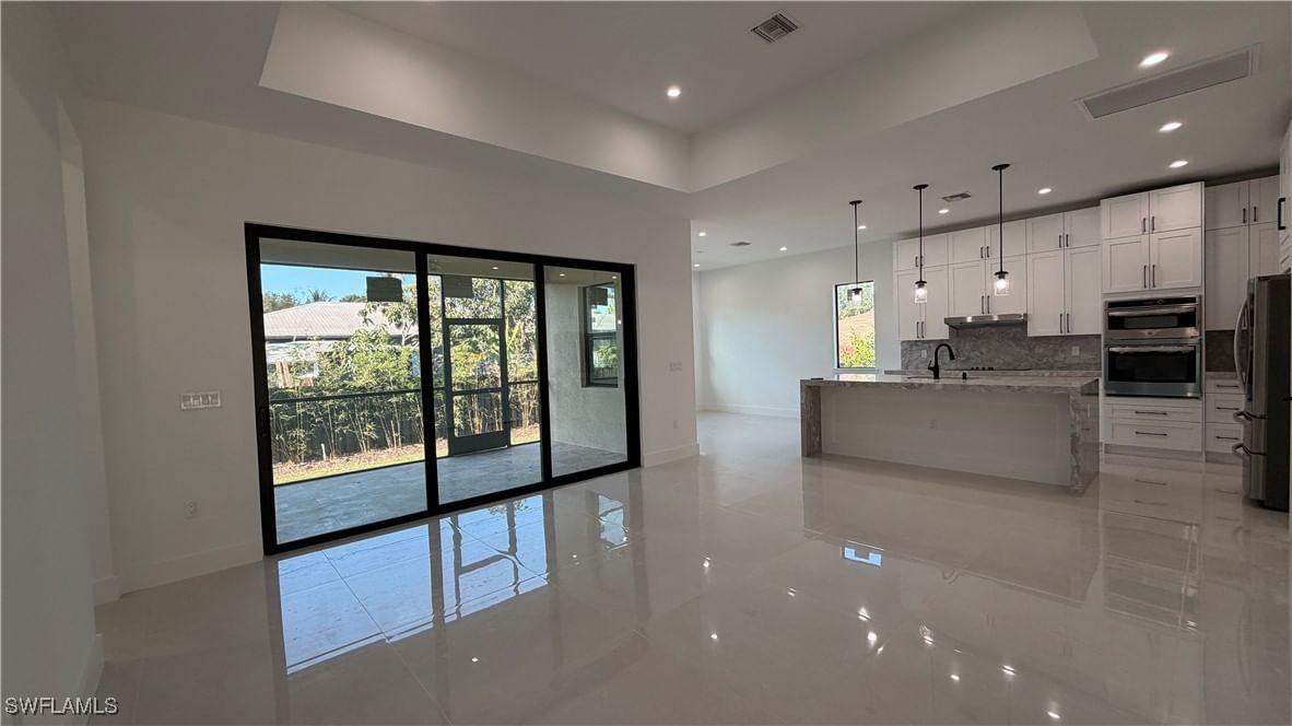 4710 Acadia Lane, Naples, FL 34112 photo 2